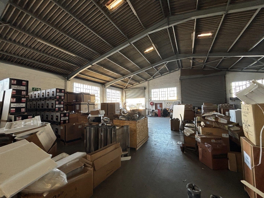 To Let commercial Property for Rent in Paarden Eiland Western Cape